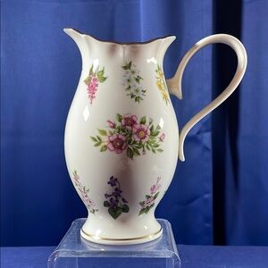 Lenox Constitution Pitcher with Gold Trim. 1992
